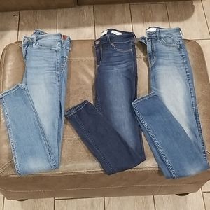3 pairs of Hollister Jeans